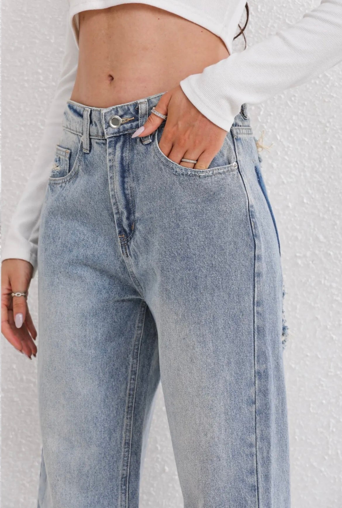 ZAAR - Jeans a gamba dritta con dettagli strappati