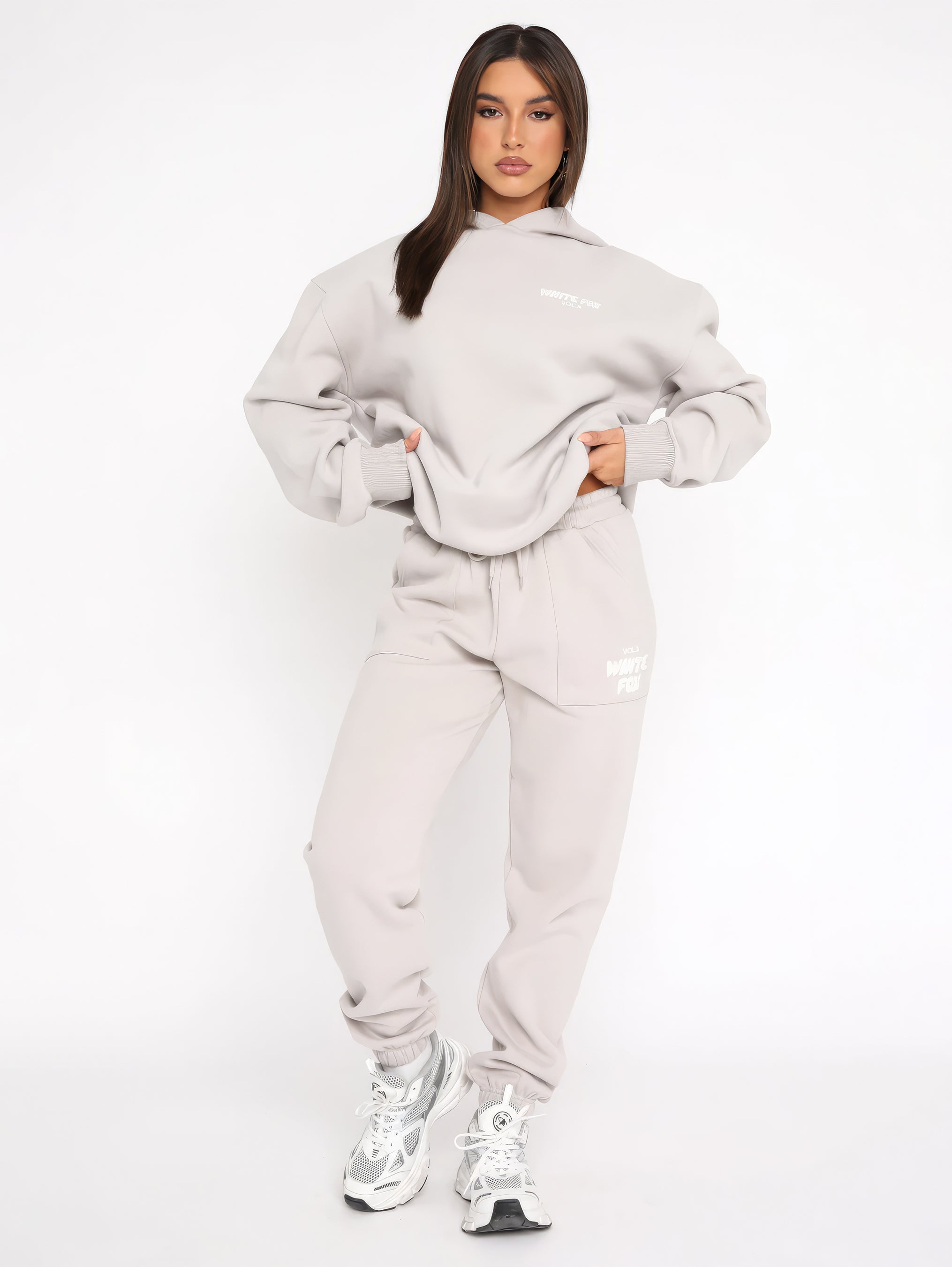 Chándal Completo Foxy para Mujeres | Conjunto Suave de Sudadera con Capucha y Pantalón – Imprescindible en TikTok