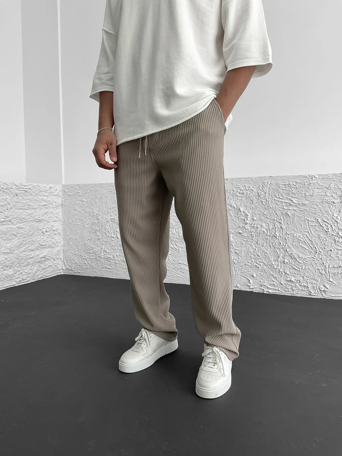 LYSSA – Pantaloni a tubo a coste | Comodi e alla moda