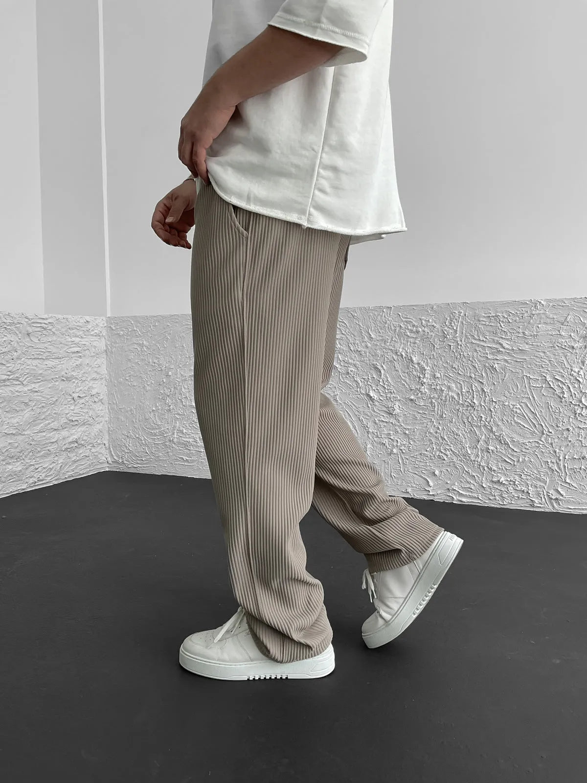 LYSSA – Pantaloni a tubo a coste | Comodi e alla moda