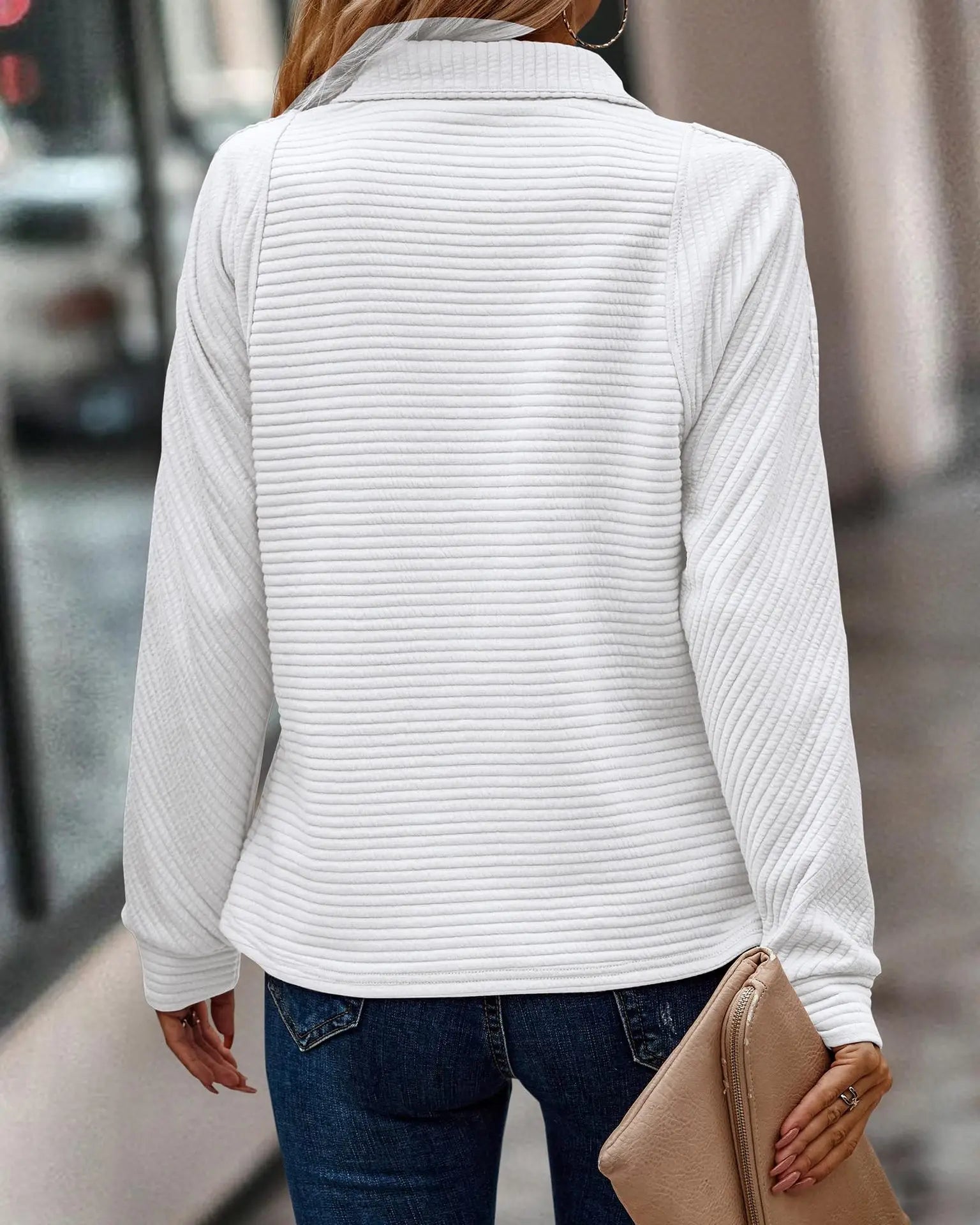 Livia – Suéter de cuello en V para mujer | Ligero y moderno con cremallera para primavera y verano