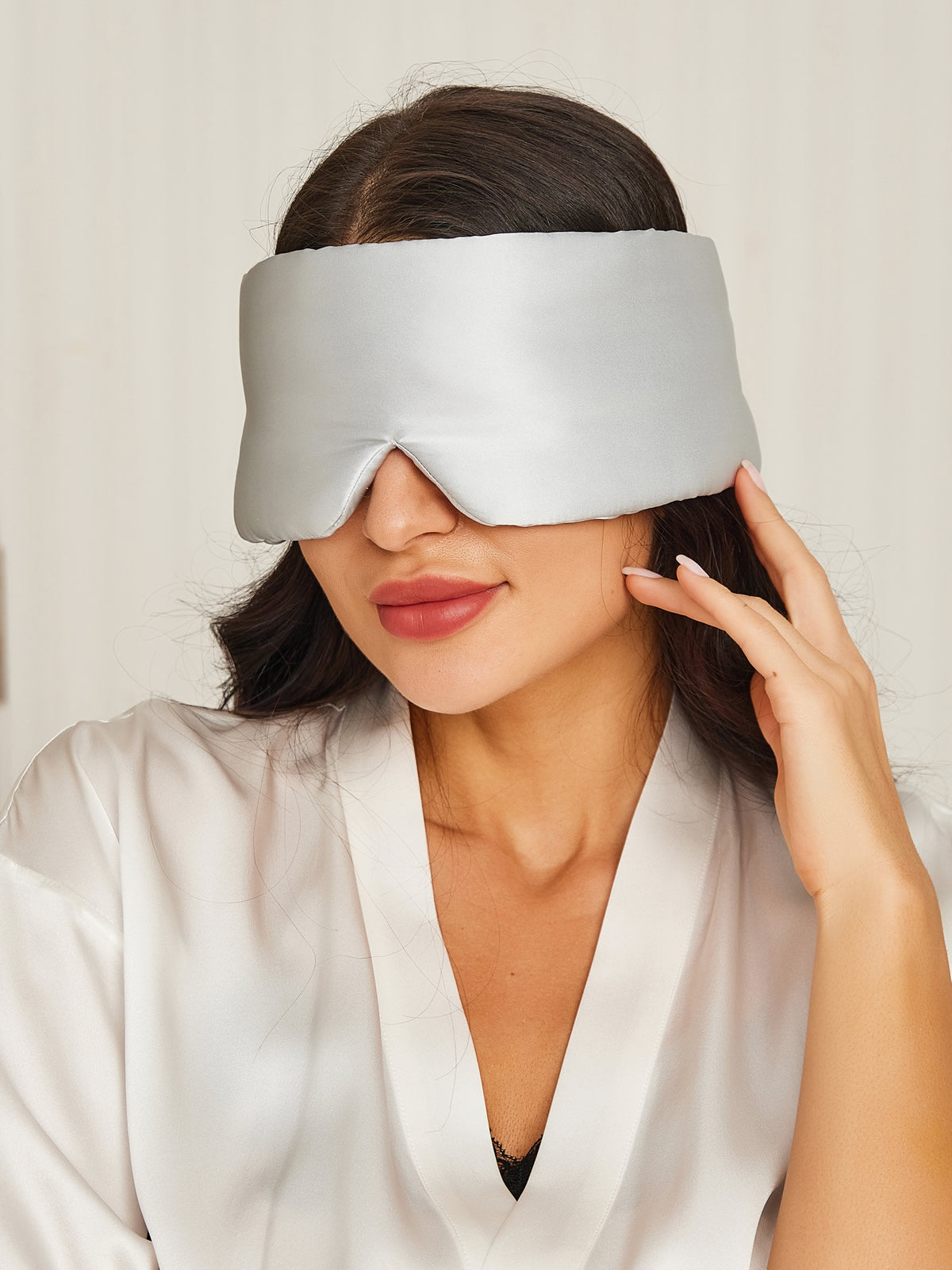 SOFT DREAM - Maschera per dormire in seta di lusso per un riposo e una cura della pelle ottimali