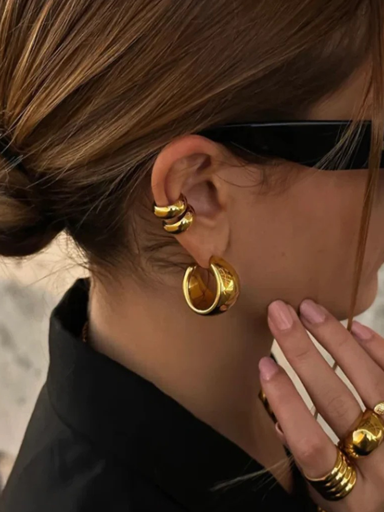 NOVA - Gouden Chunky Ear Cuff per un tocco alla moda