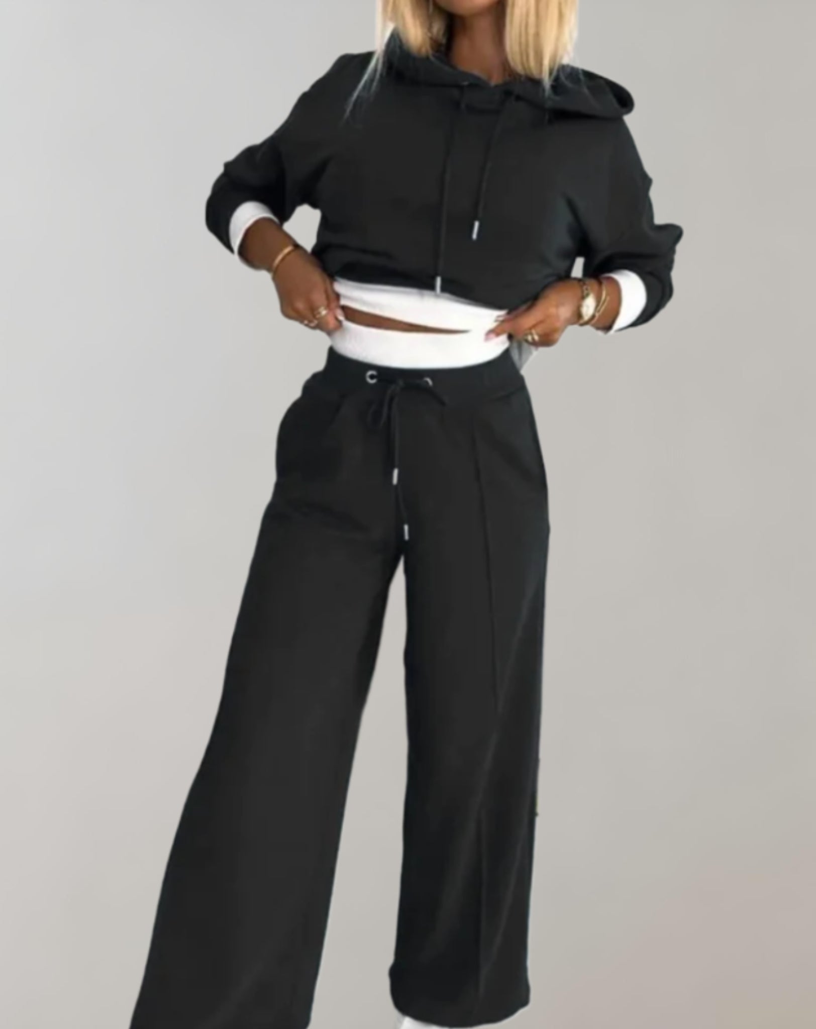 ELIORA - Elegante Set Due Pezzi con Cappuccio e Pantaloni Larghi