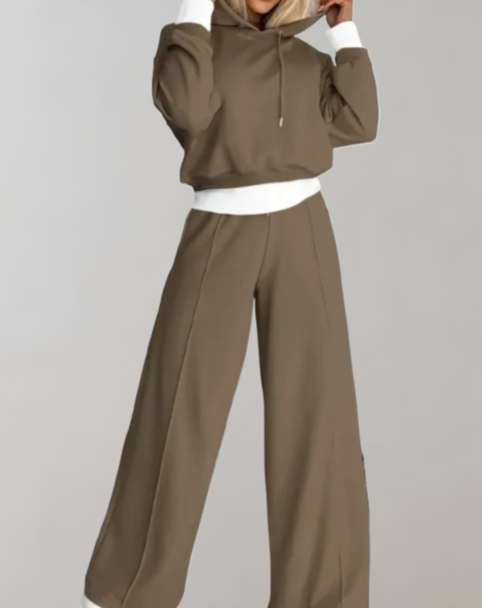 ELIORA - Elegante Set Due Pezzi con Cappuccio e Pantaloni Larghi
