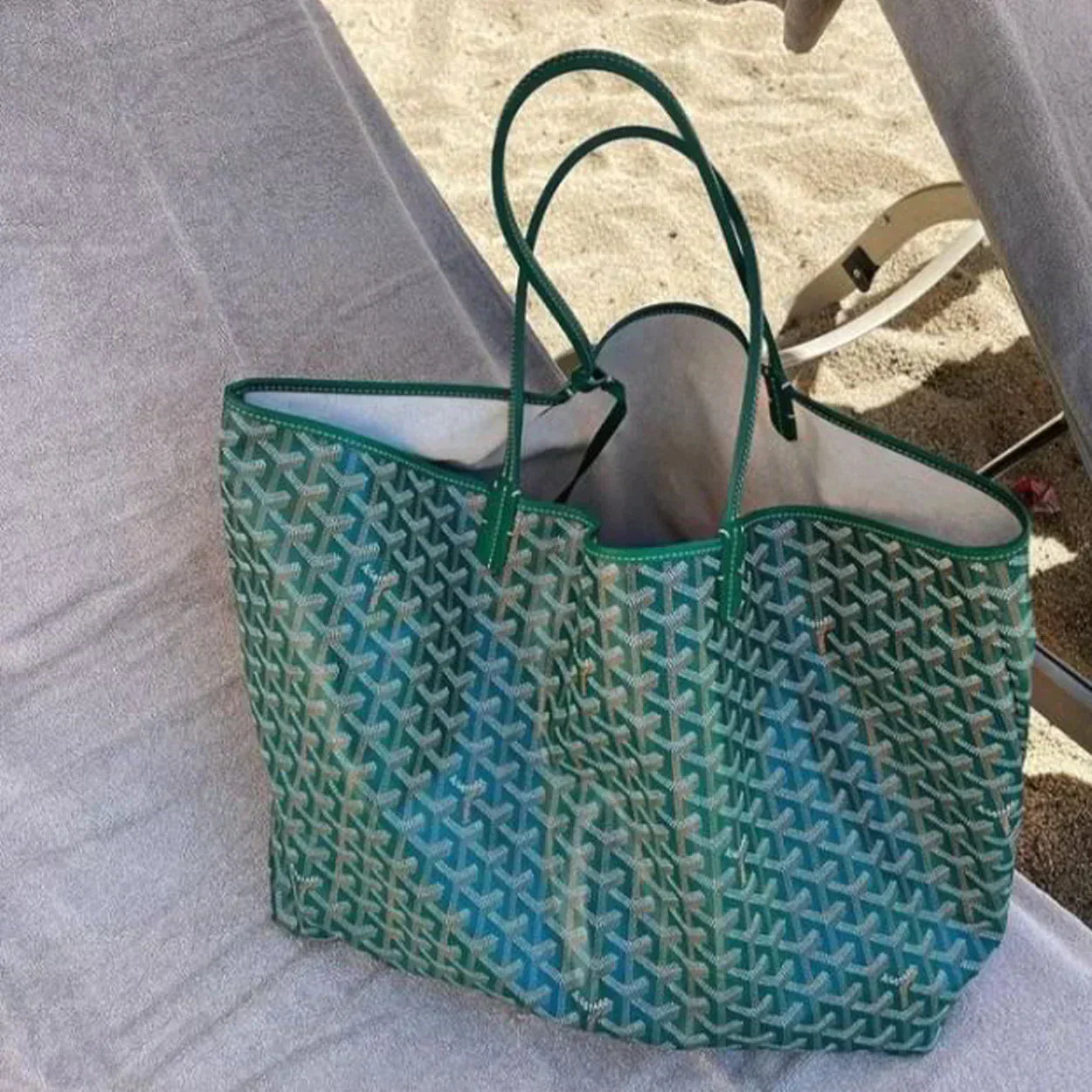 CLÉA Dames Tas – Elegante Shopper in Bordeauxrood | Perfect voor Werk & Daily Style