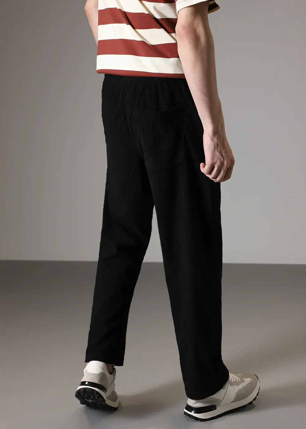 LYSSA – Pantaloni a tubo a coste | Comodi e alla moda