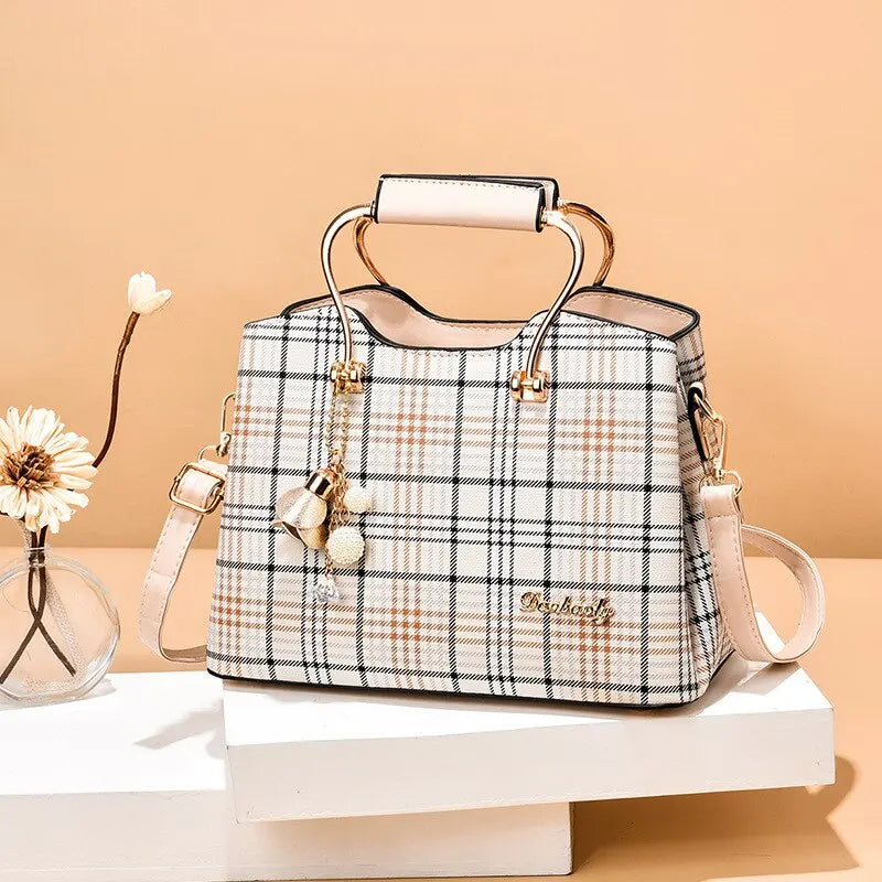 Variant image for Everleigh Zwarte Crossbody Tas Dames Leren Stijl met Verstelbare Riem-1