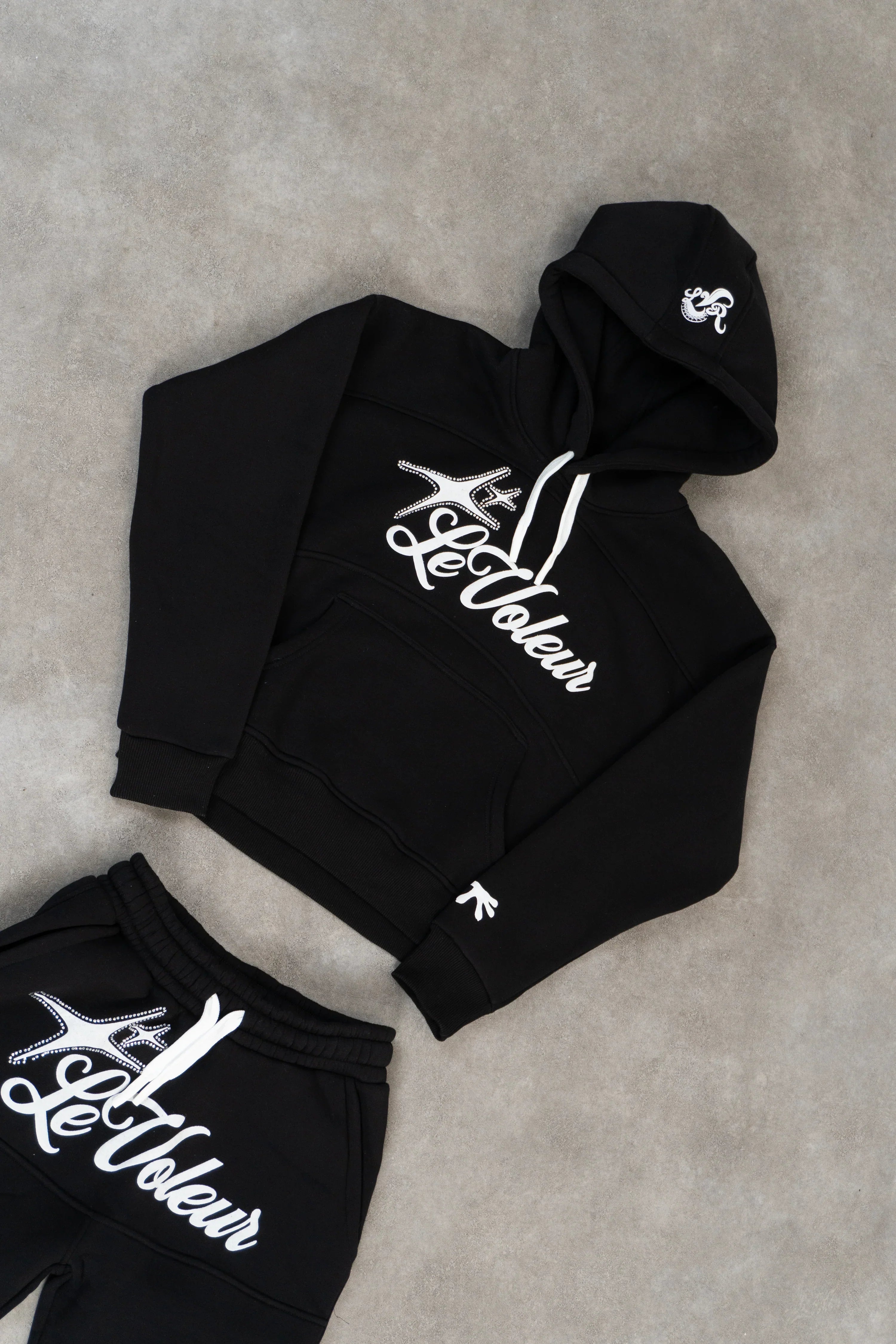 LE VOLEUR – Set felpa unisex con cappuccio e pantaloni jogger per il massimo comfort