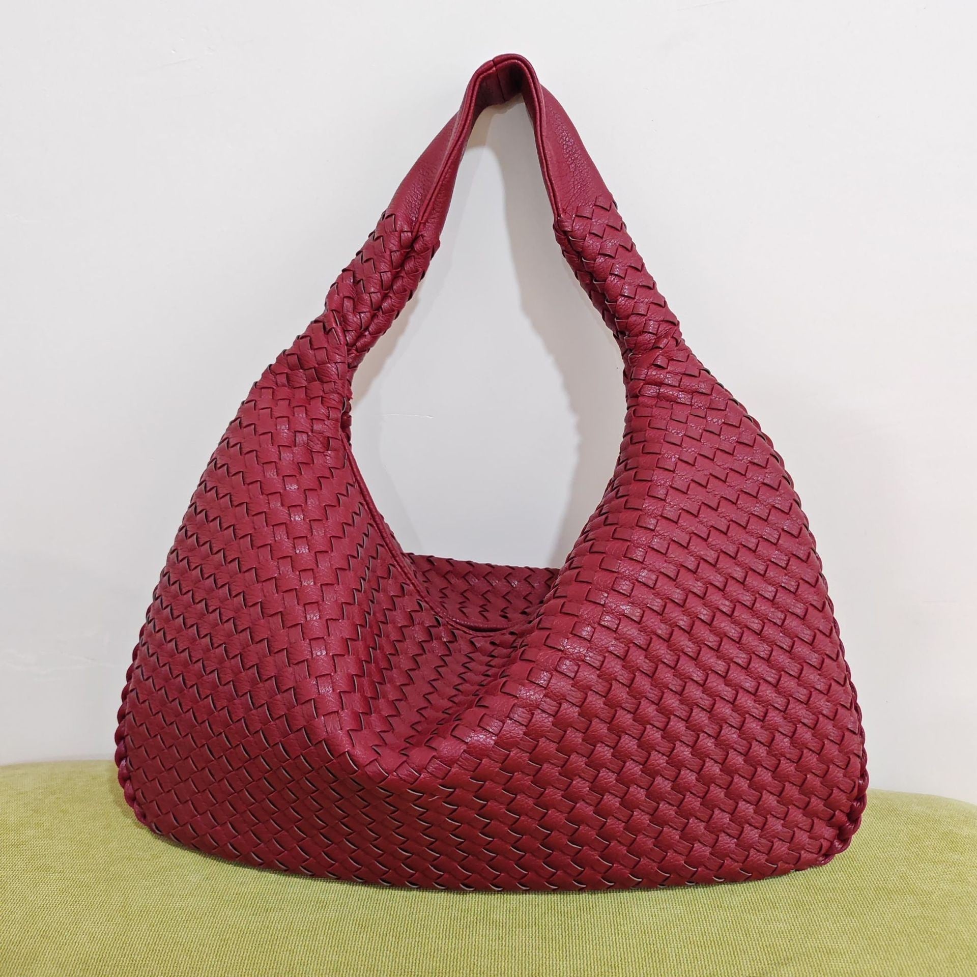 Variant image for Callie Geweven Schoudertas Dames - Stijlvol en Praktisch Rood-1