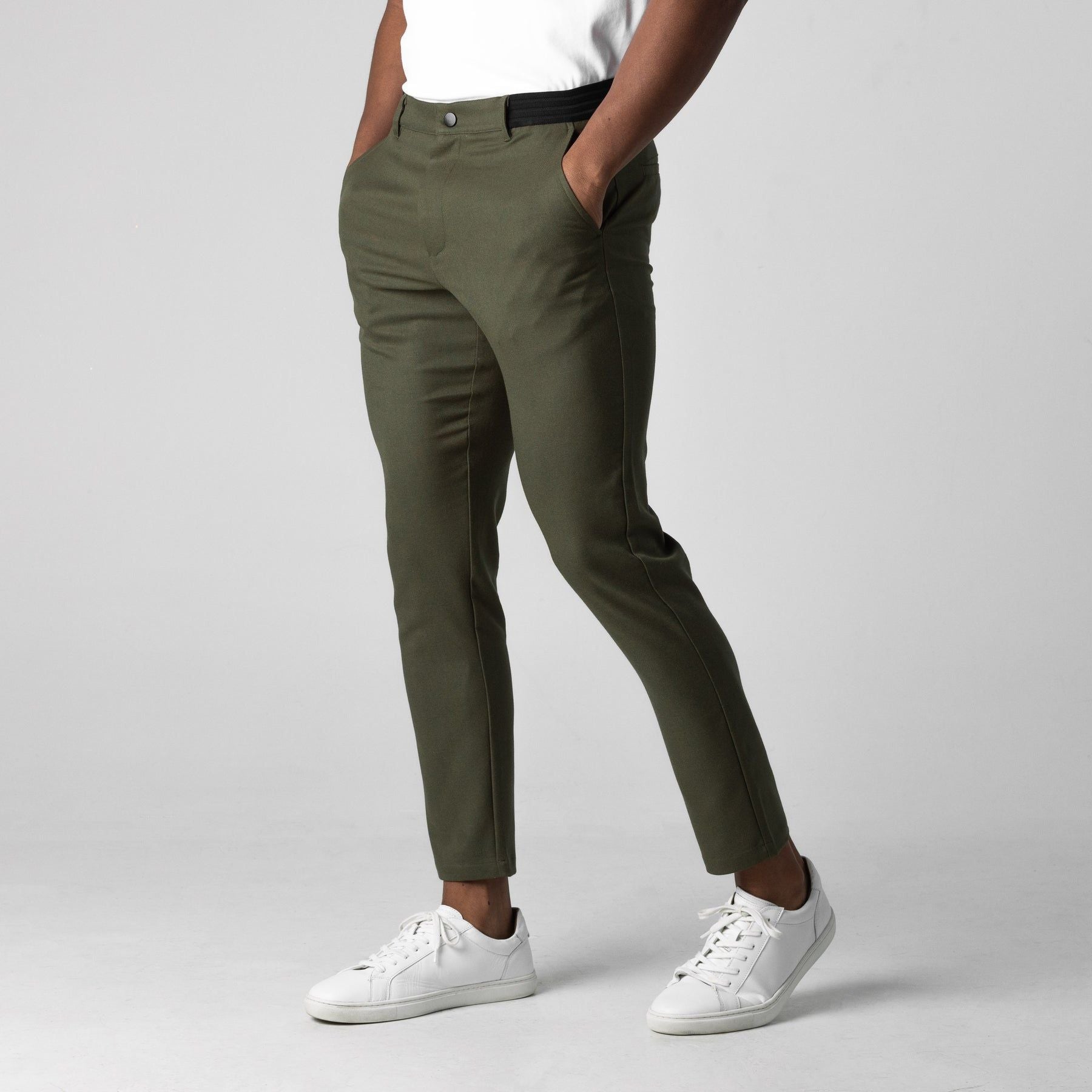 NOLAN – Pantaloni Attivi Elasticizzati a Gamba Stretta | Sportivi e Eleganti