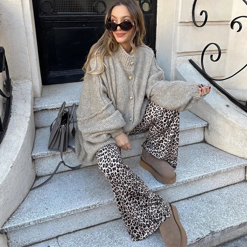 SOLÈNE – Cardigan oversize con bottoni dorati