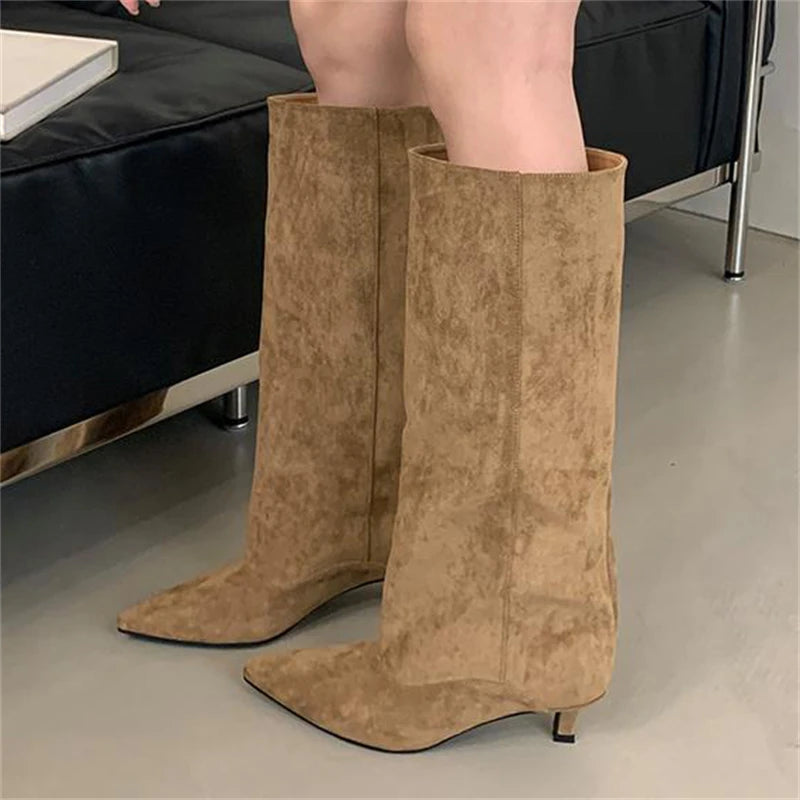 Kniehoge Dameslaarzen Zwart met Puntige Teen en Lage Hak – Stijlvolle Wintermode voor Casual en Formele Gelegenheden 5