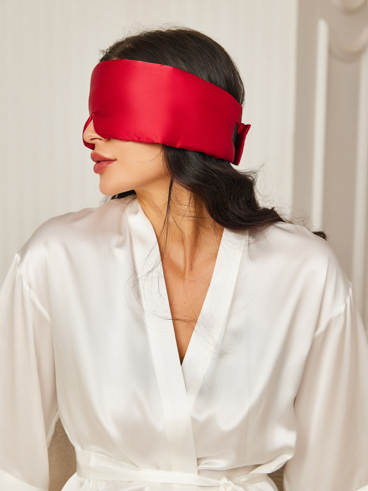 SOFT DREAM - Maschera per dormire in seta di lusso per un riposo e una cura della pelle ottimali