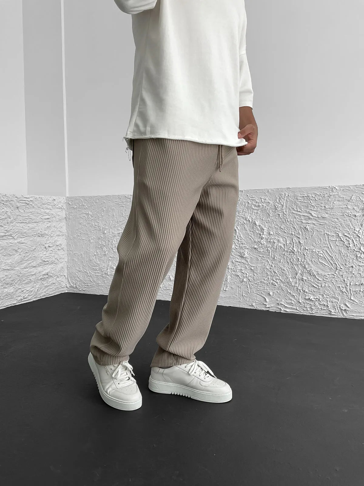 LYSSA – Pantaloni a tubo a coste | Comodi e alla moda