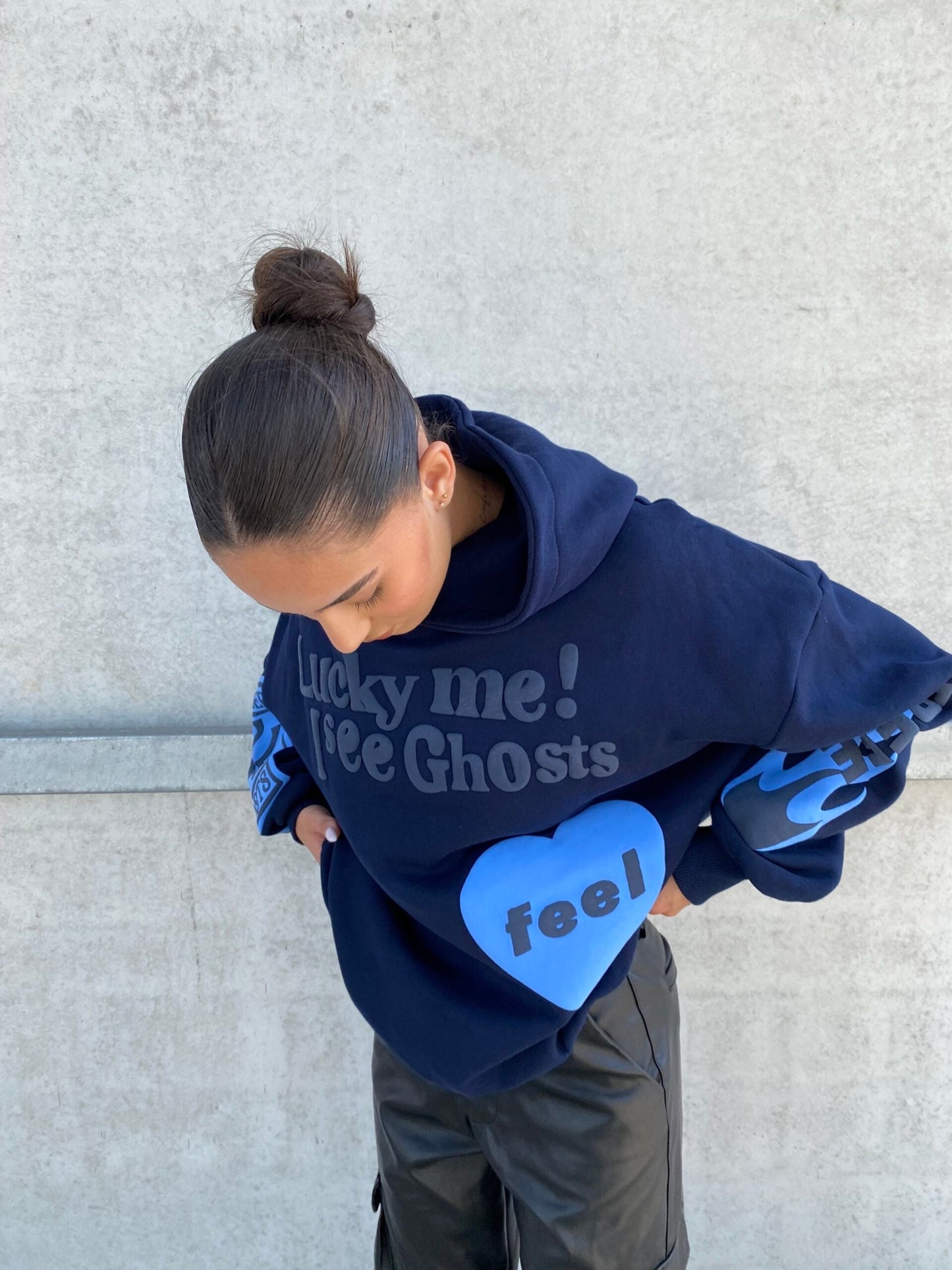 GHOST - Donkerblauwe Hoodie | Comfortabel en Trendy