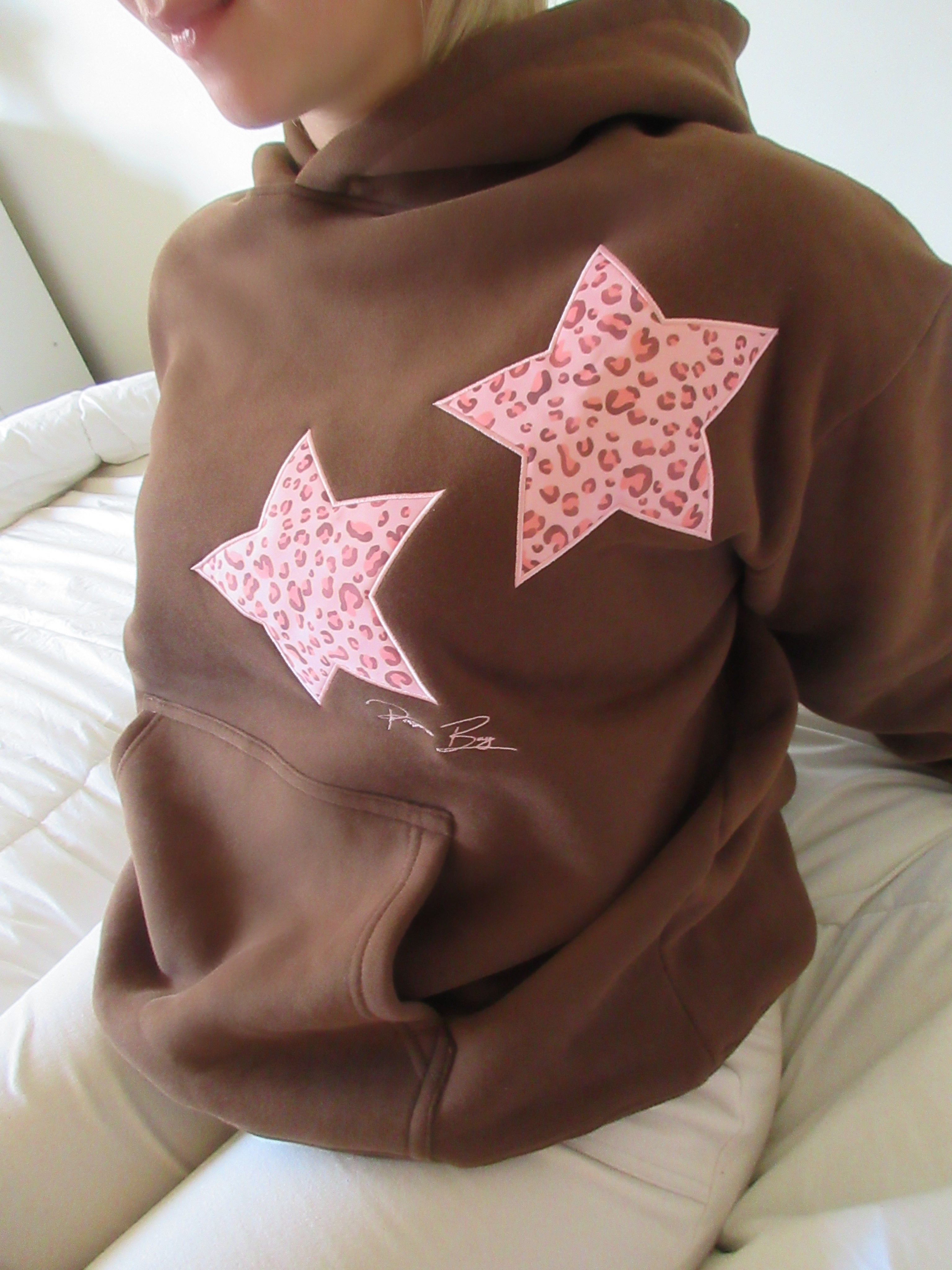 LEOPARD STARS – Hoodie Unisex | Statement Piece