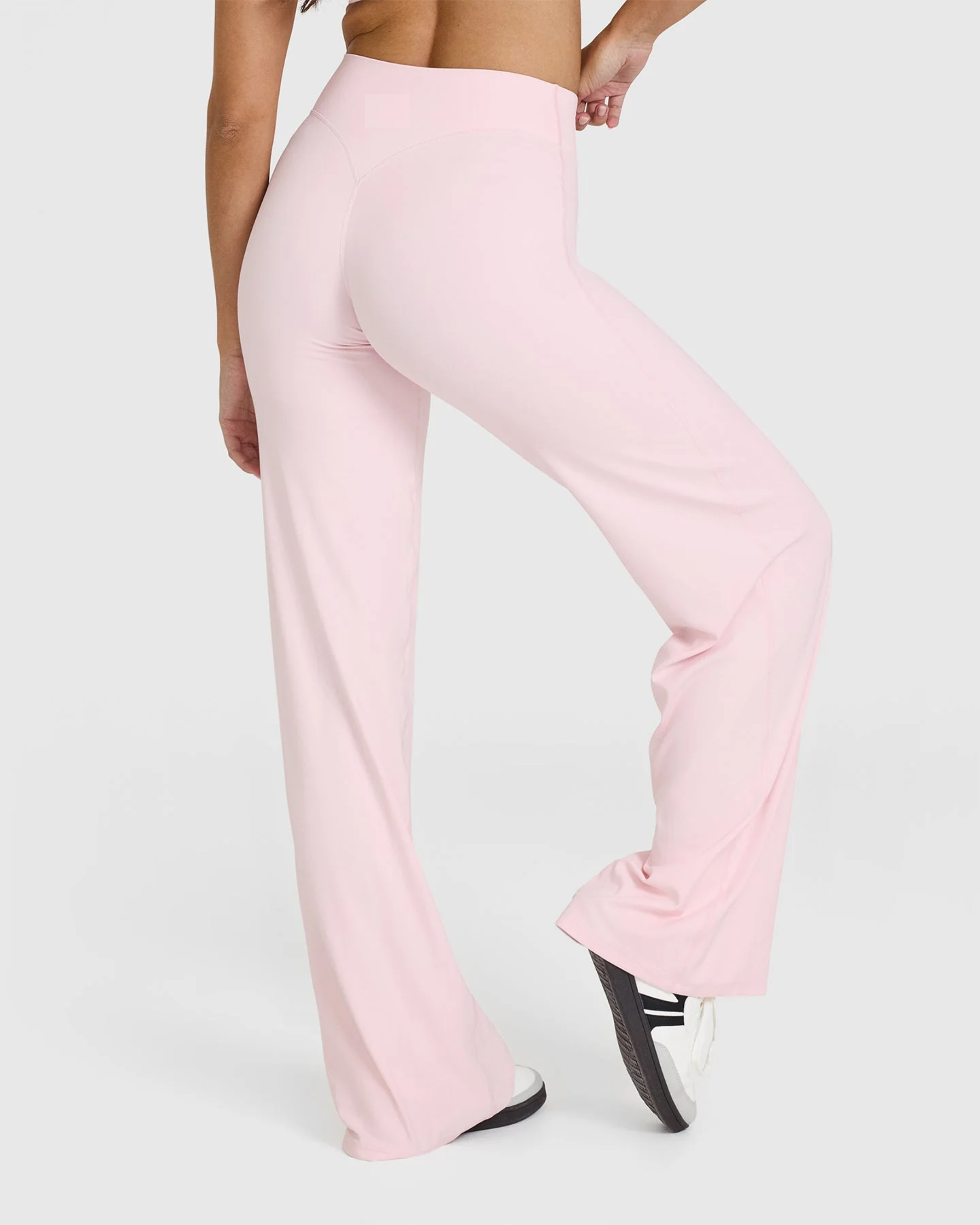 NOVA – Leggings de mujer con perneras rectas | Ajuste streetwear moderno y cómodo con elasticidad