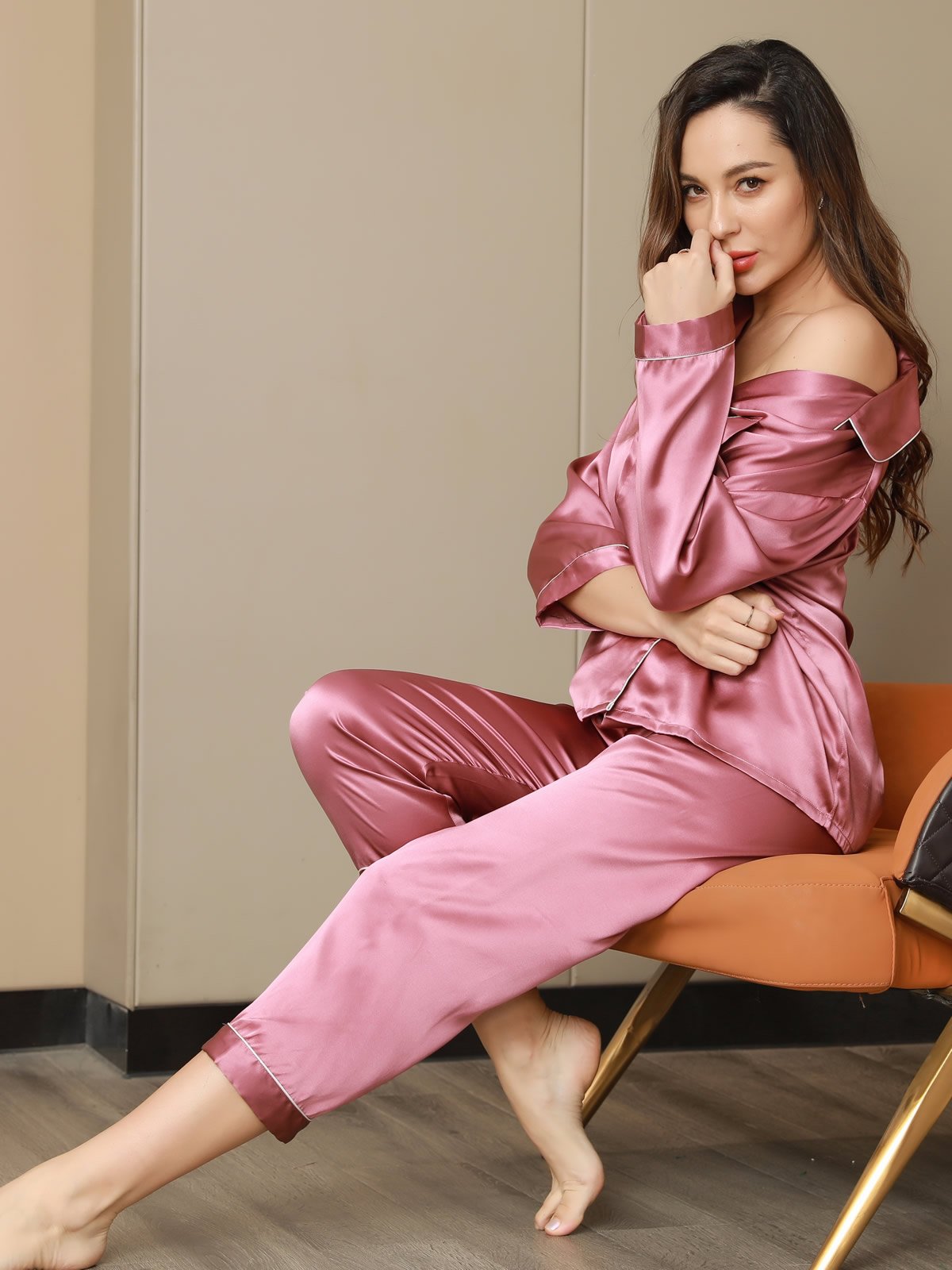 SILKYDREAMS - Luxe Moerbei Zijde Pyjama Set voor een Stralende Huid